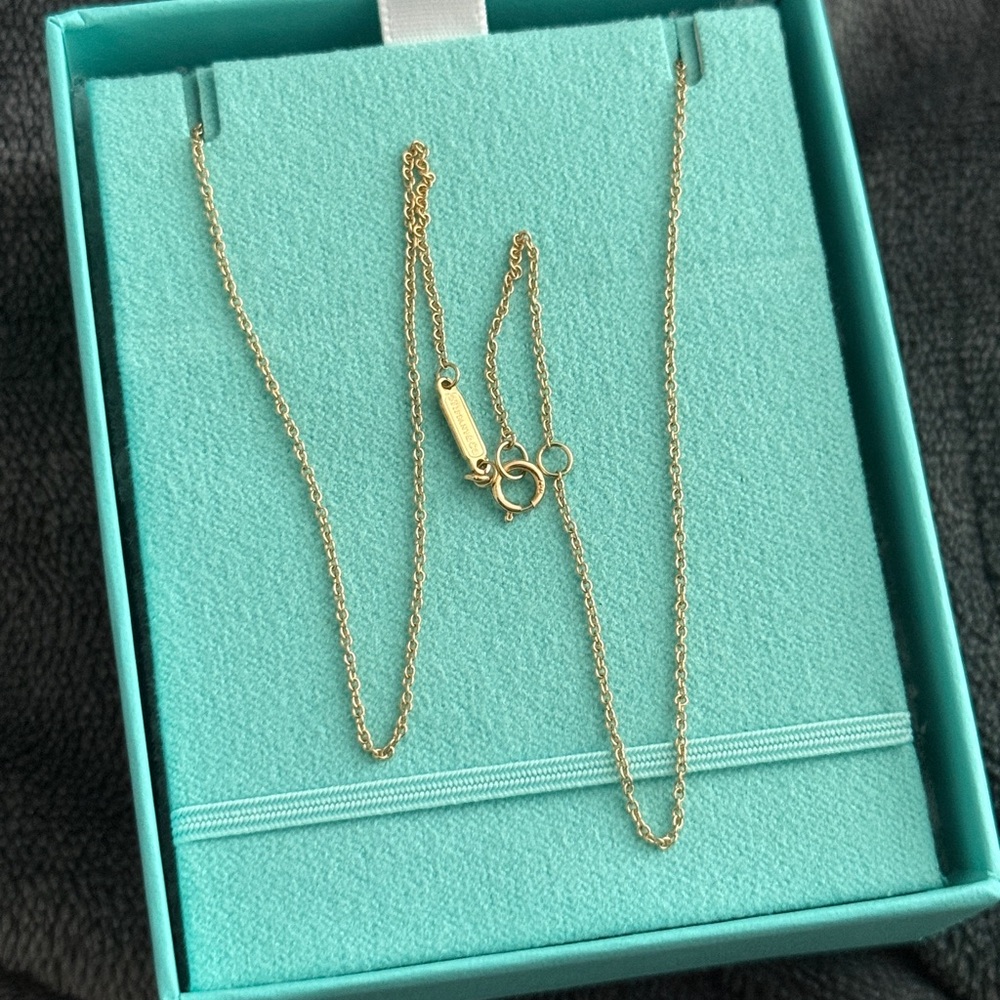 Tiffany & Co. NEW BNIB 750YG T Square Diamond Ladies Necklace 750 Yellow Gold - Picture 5 of 7